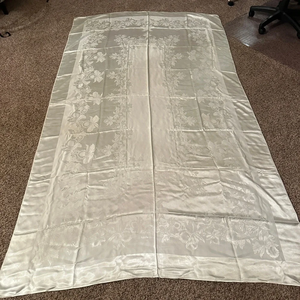 N/A vintage damask